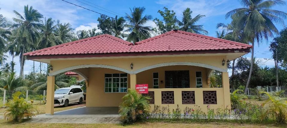 Jelita Muslim Guest House Langkawi Vacation rental in Kedah