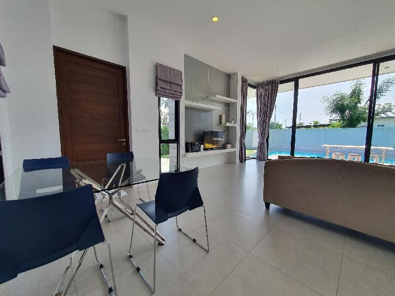 Family Suite 3Bedroom [ WE by Sirin Pool Villa ] Villa in Nong Kae