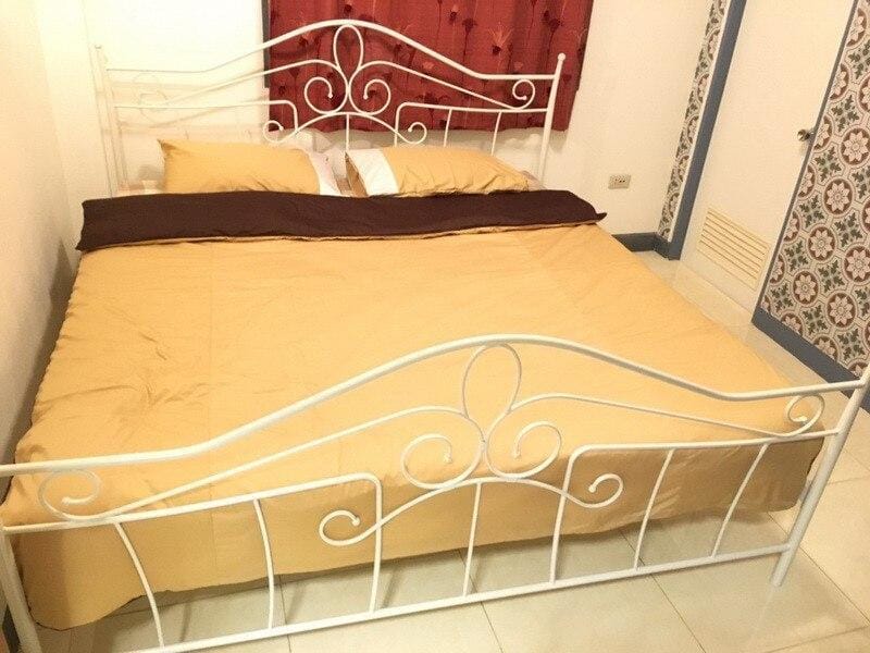 Baan Suk Sabai Hua Hin with Private Pool Vacation rental in Nong Kae