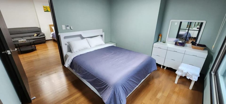 Haeundae Ocean View / Netfilx / Beach room (2/46) Apartment in Busan