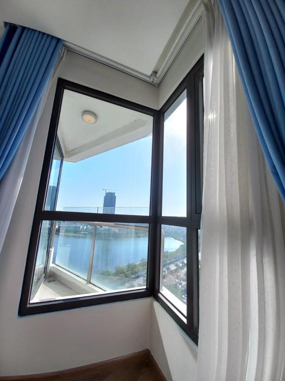 Asahi Luxstay- Ha Long Bayview 2Br Apartment Apartment in Laos