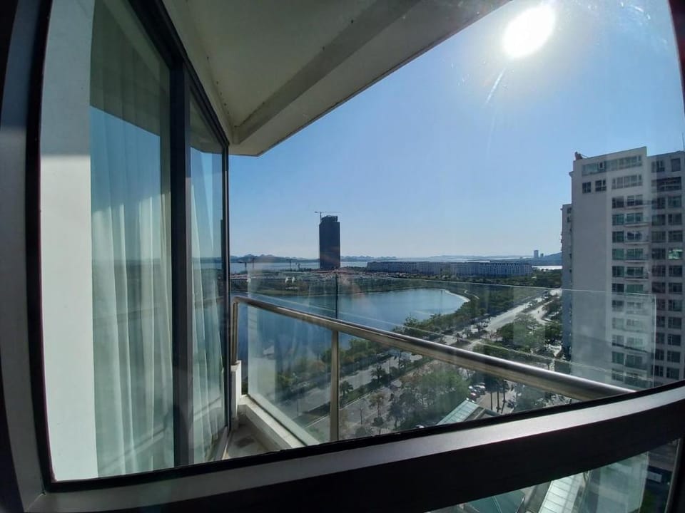 Asahi Luxstay- Ha Long Bayview 2Br Apartment Apartment in Laos