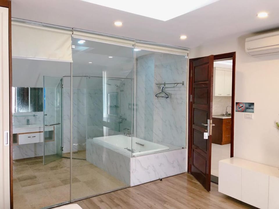 Villa Little Vietnam 4 bedrooms/100m to beach/BBQ Villa in Laos