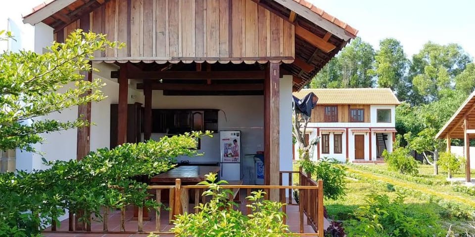 CocoPalm Villa near Beach - Bamboo room Vacation rental in Ba Ria - Vung Tau