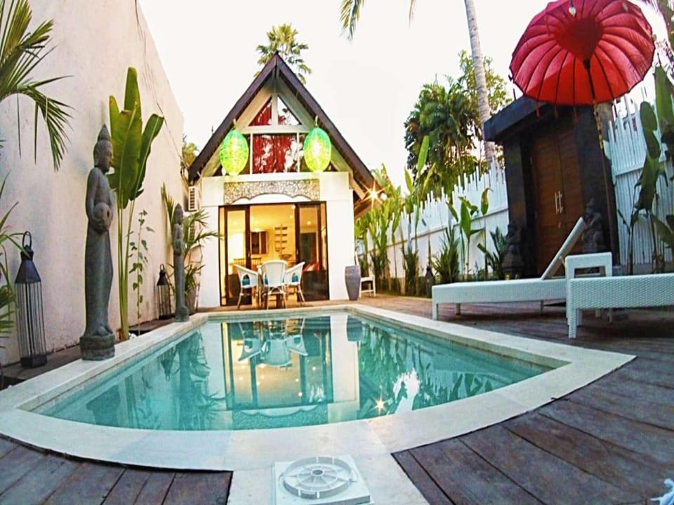 Stunning two Bedroom villas in heart of Seminyak Villa in Kuta
