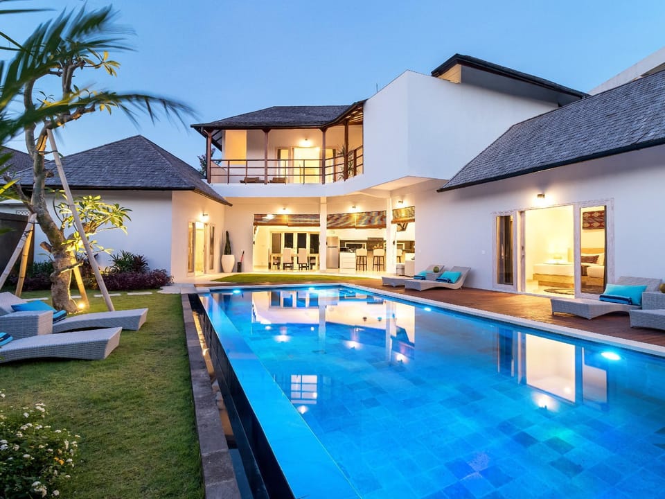 Villa Hiburan 1 by Villa Finder Villa in North Kuta
