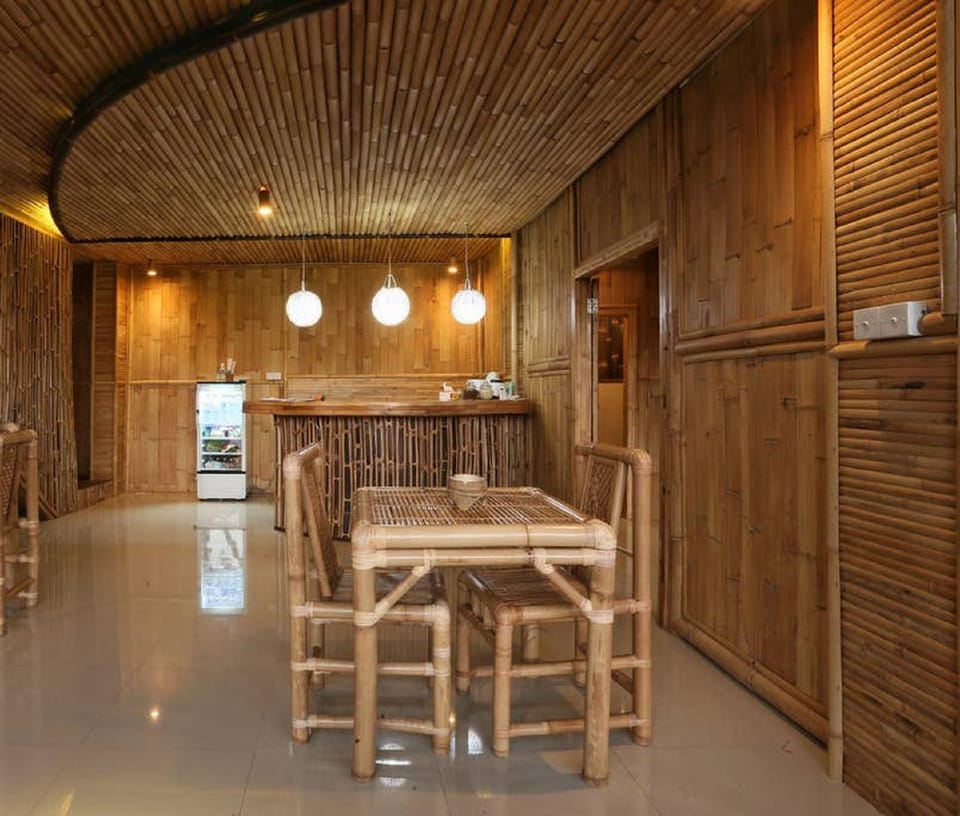 Hidden gem, 1 BR & Bamboo workshop Apartment in Sukawati