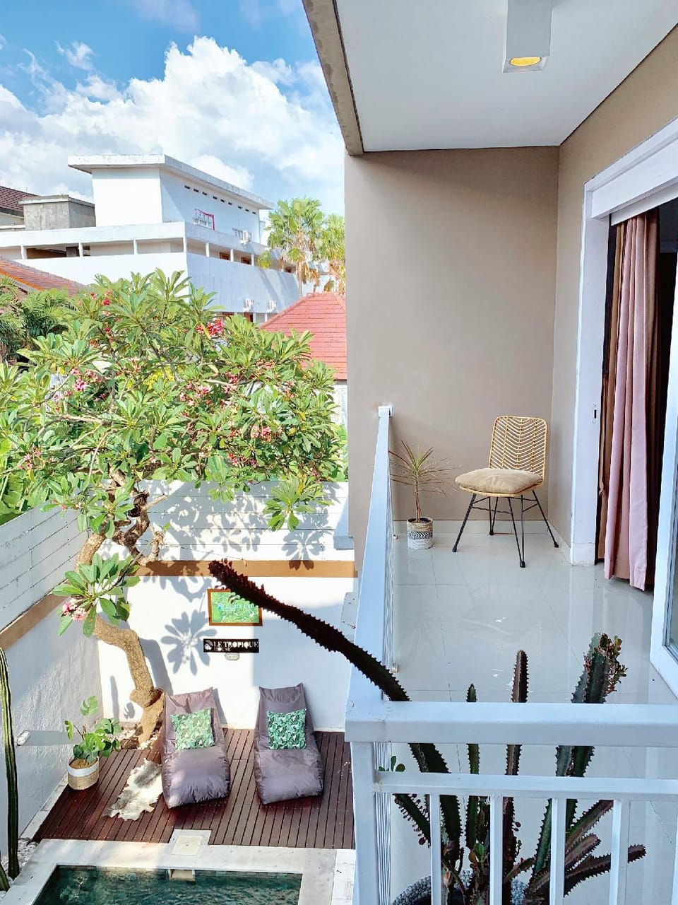 Le Tropique House - Seminyak  Villa in Kuta
