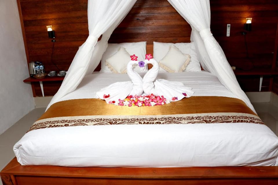 Dangin Kubu Resort & Restaurant Hotel in Nusapenida