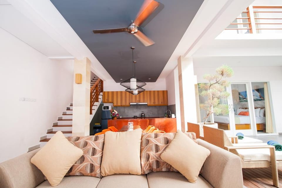 3 BDR  with private pool in Seminyak Villa in North Kuta