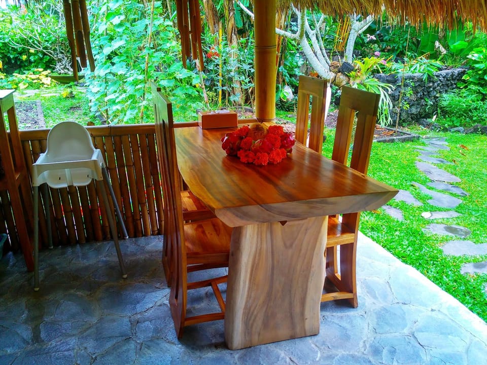 Villa 2 houses 5 br swimmingpool incredible view  Villa in Sukawati