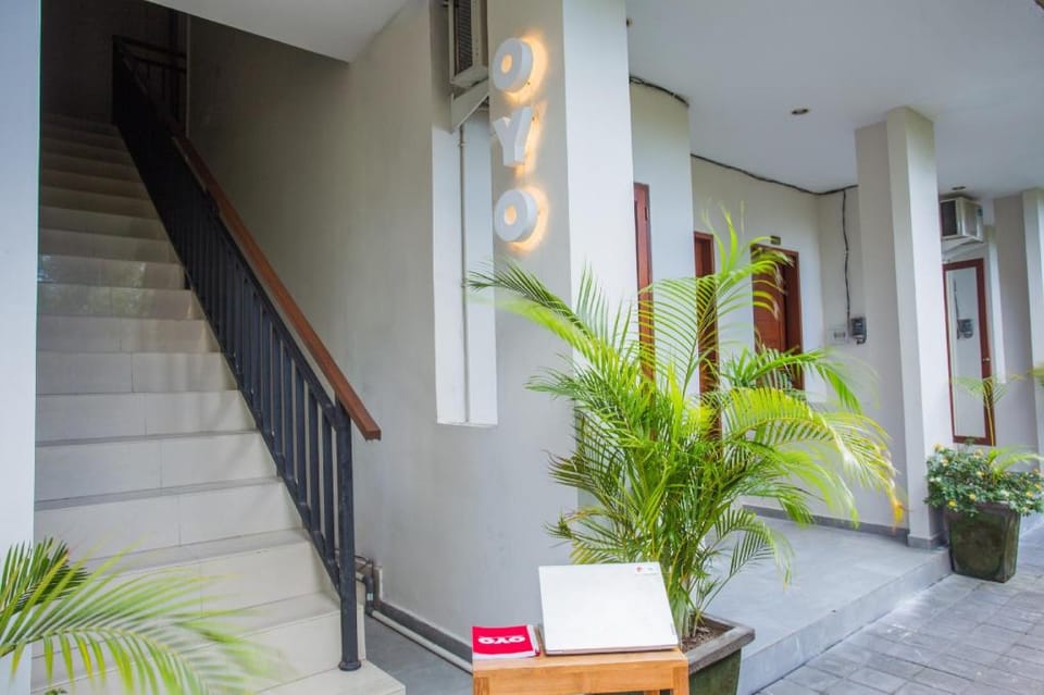 OYO 1004 The Radiance Guesthouse Hotel in Kuta