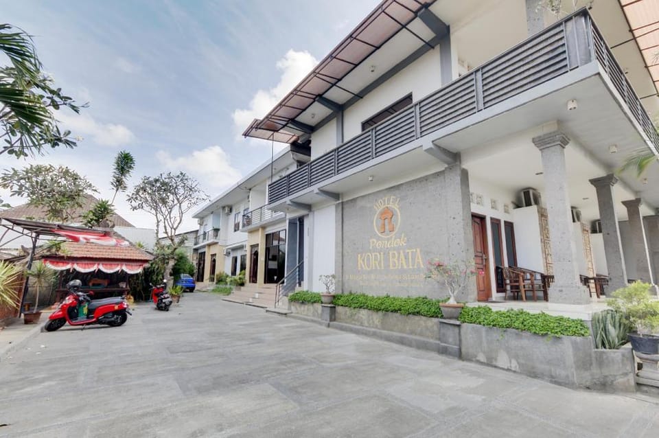 RedDoorz near Stadion Kompyang Sujana Bali Hotel in Denpasar