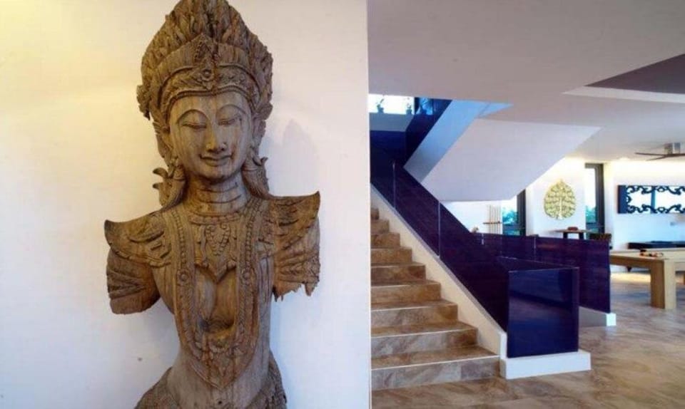 Sea Blue Villa 3BR SDV080G - 5 Star with Staff Villa in Ko Samui
