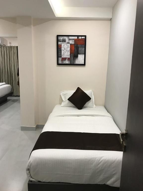 Apollostay  Apartment in Chennai