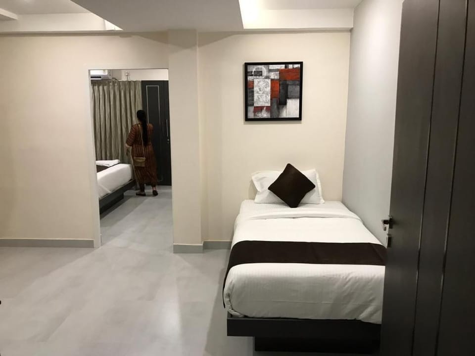 Apollostay  Apartment in Chennai