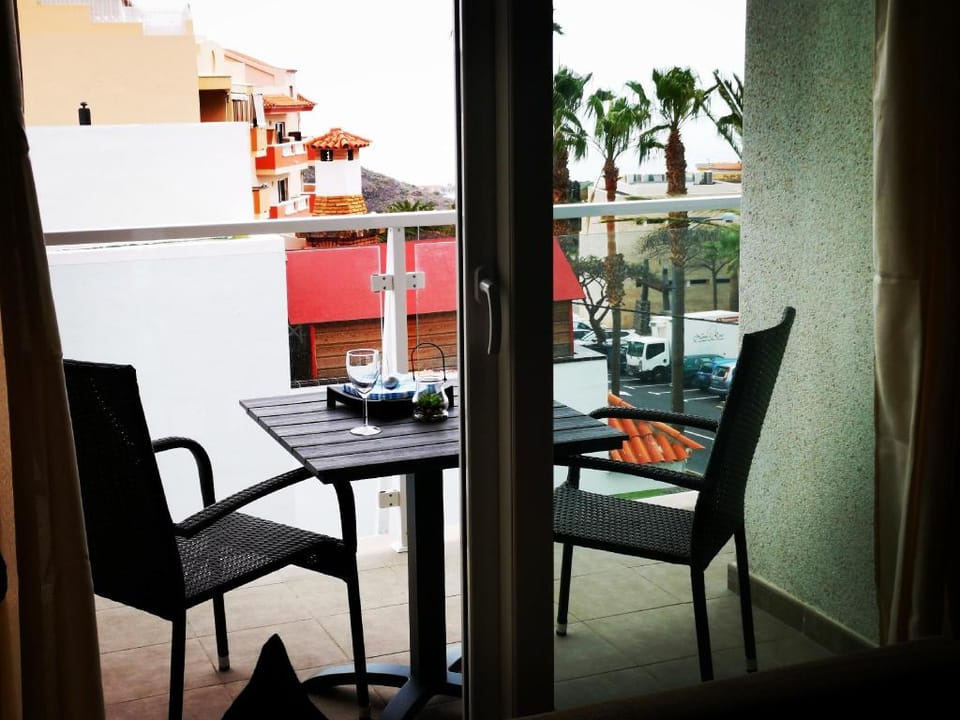 Relax in Costa Adeje Apartment in Adeje