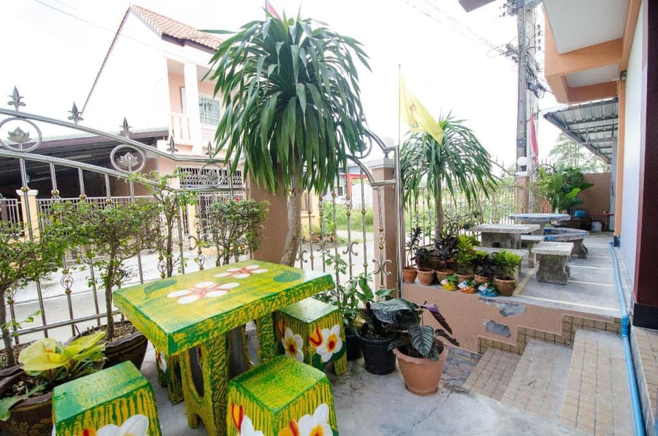 Khun Daeng Budget Hotel Apartment in Thailand