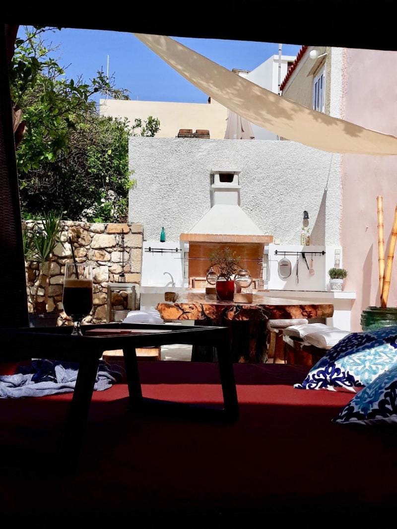 Exceptional villa with pool in the old town center Villa in Rethymno