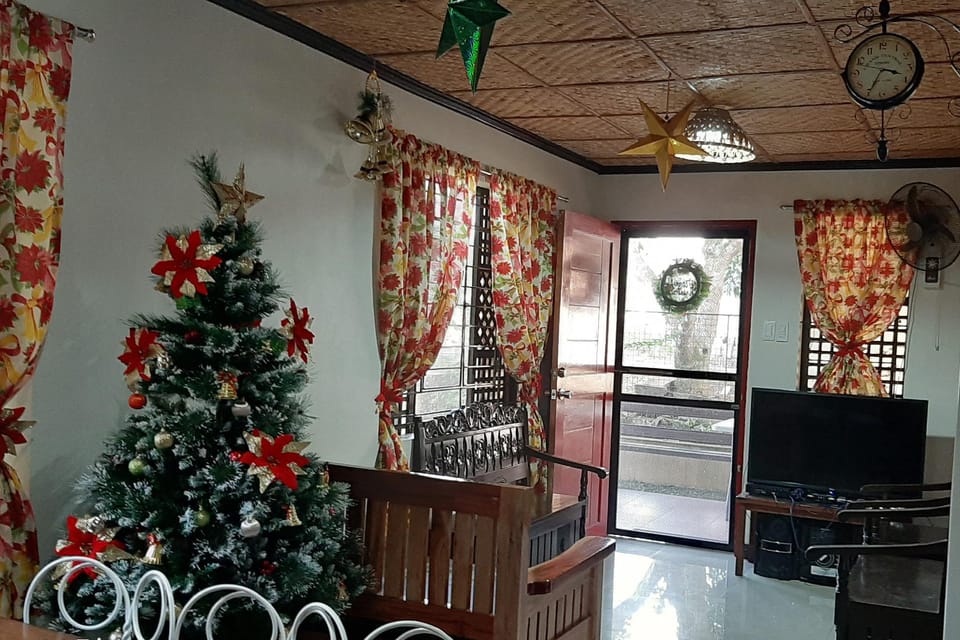 Balai Sawali Transient House Vacation rental in Tagaytay