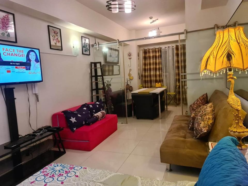 JMJ's Breeze @ SMDC Wind  - WITH WIFI & NETFLIX Apartment in Tagaytay