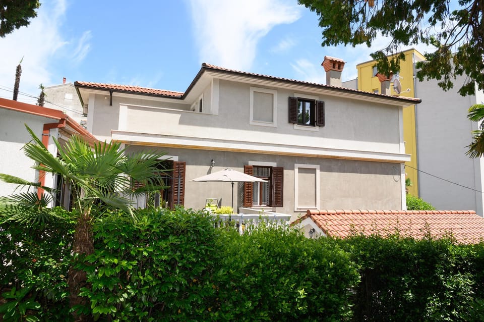 One - Bedroom Apartment with Park View Apartment in Opatija