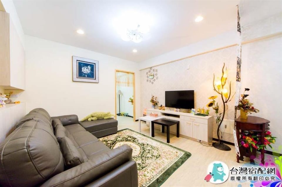 Nice Homestay in Tainan 六人房 Apartment in Kaohsiung