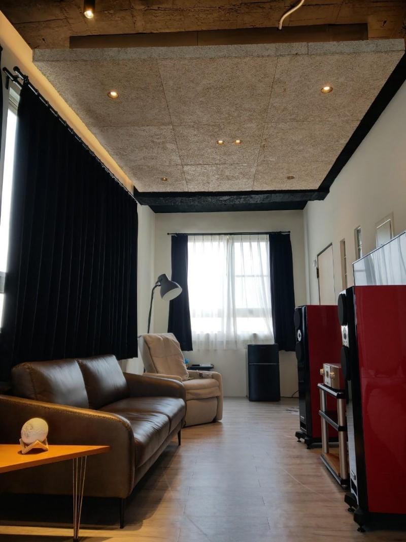 switch 2 & PS5 game King room*4 i-stay Guesthouse Vacation rental in Kaohsiung