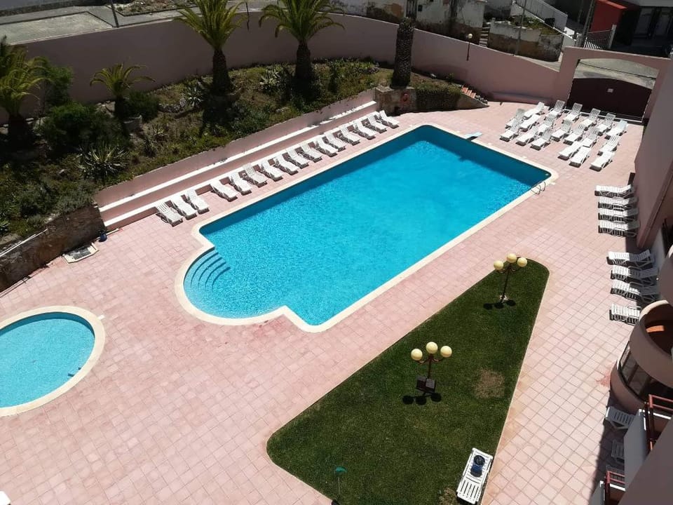 The SIXH Ericeira Apartment in Ericeira