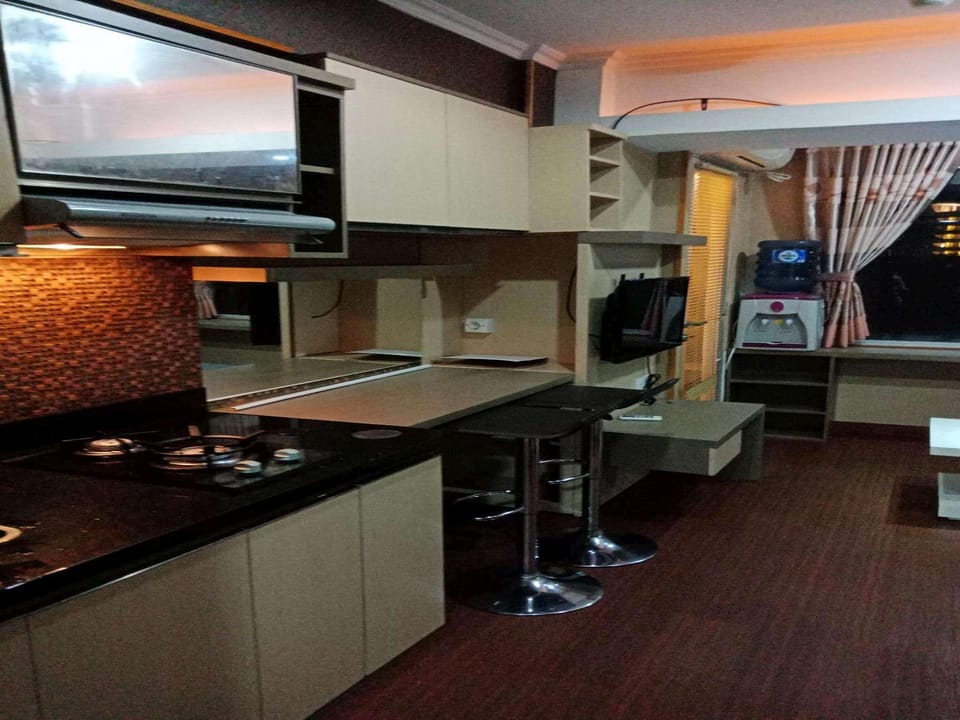 Green jarrdin Apartement Samping Ciwalk dekat Dago Apartment in Bandung