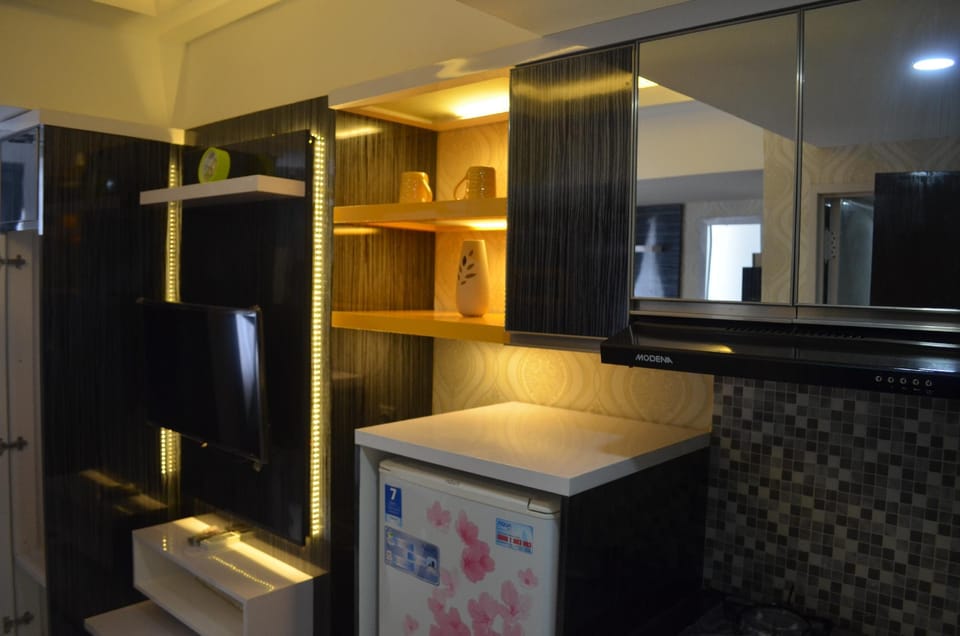 Green apartemen jarrdin studio lux Apartment in Bandung