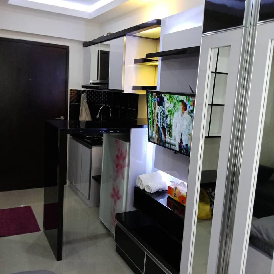 Jarrdin Green Studio lux samping ciwalk by green Apartment in Bandung