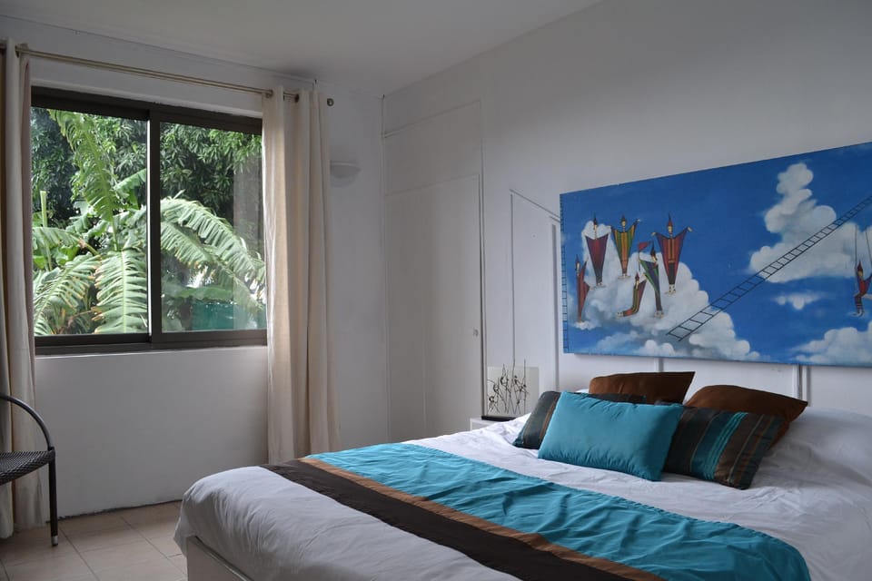 La Gaulette Sea View & Pool Sumptuous Airy House Apartment in Rivière Noire District, Mauritius