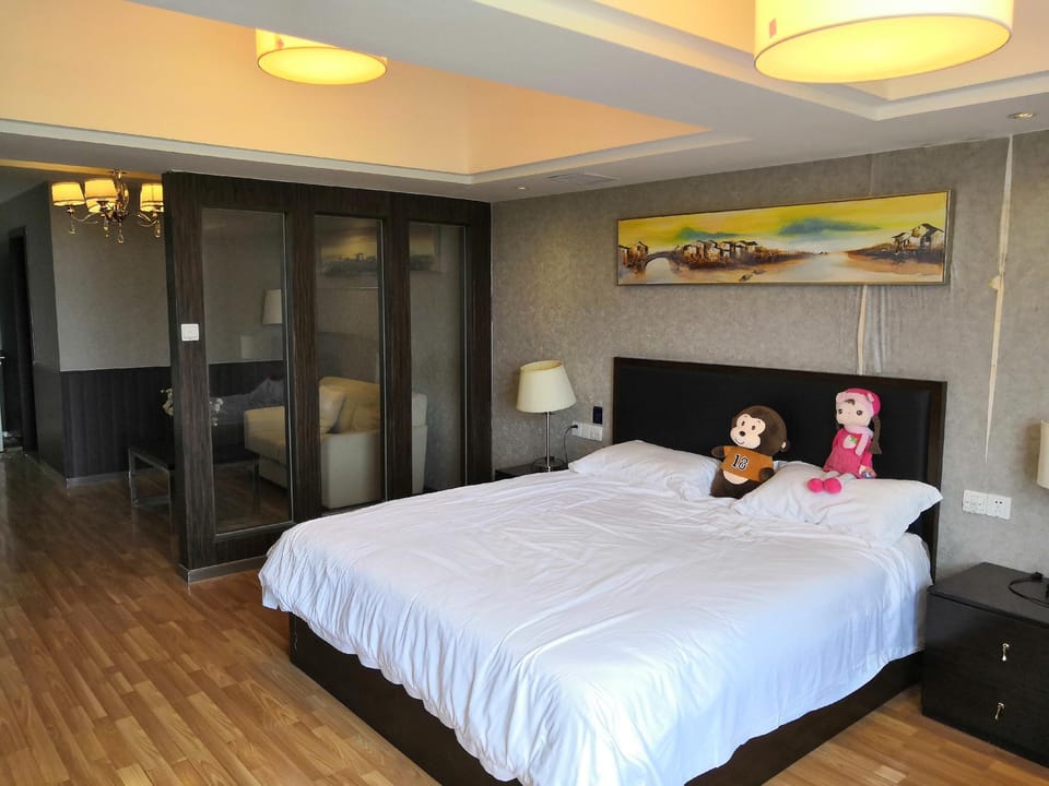 乐居西塘豪华酒店套间 靠近酒吧街 Vacation rental in Suzhou
