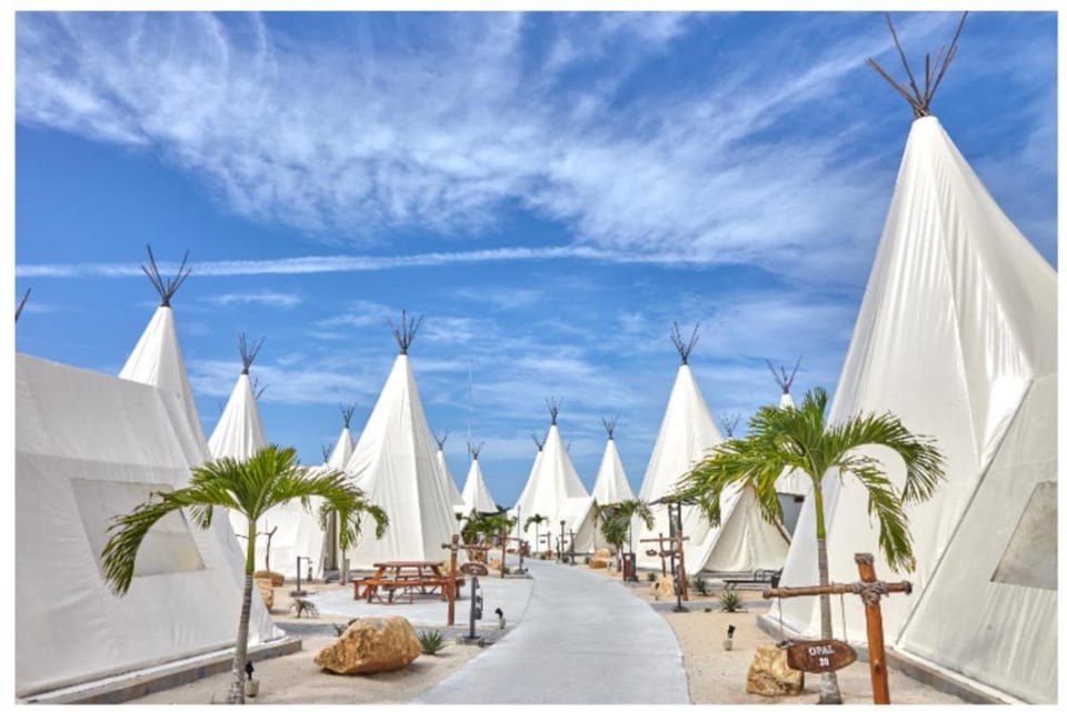 The ANMON Resort Bintan Luxury tent in Teluk Sebong
