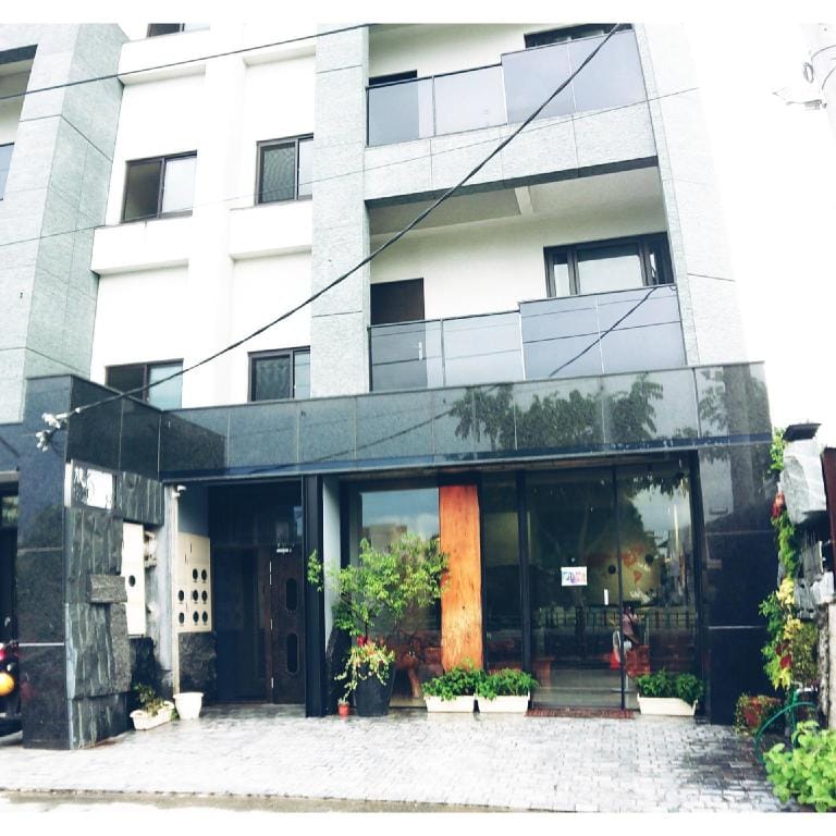 whole building82 traveller 5 suites  the  Villa in Taiwan, Province of China