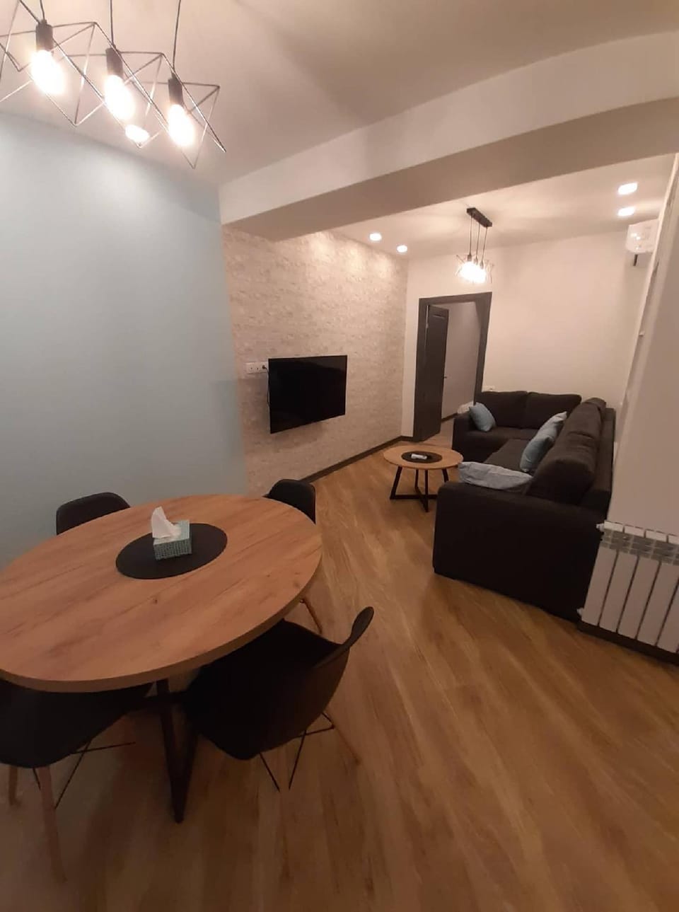 Two bdr. newly renovated apt. near Northern Avenue Apartment in Yerevan