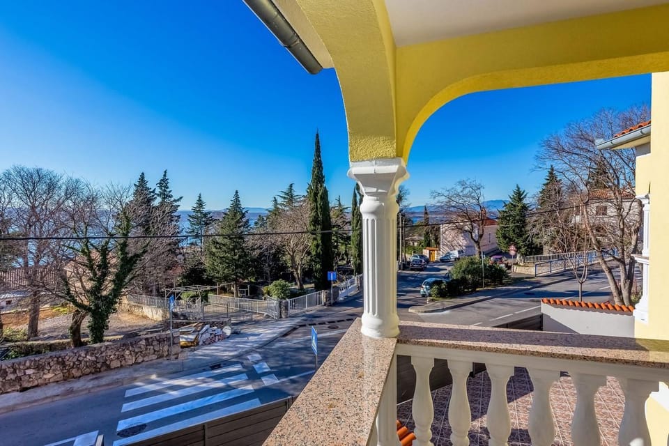 Villa Chiara 1, modern house with a pool Vacation rental in Primorje-Gorski Kotar County