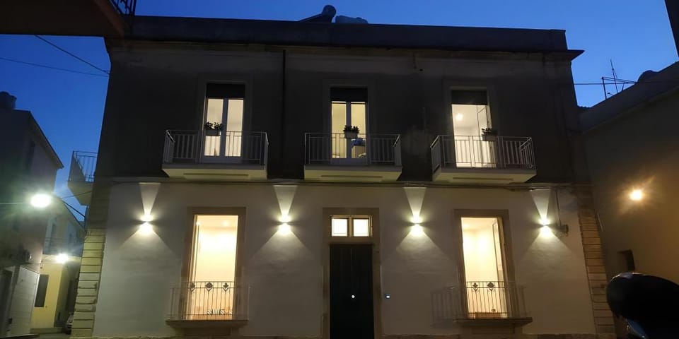 Meliora Rooms Hotel in Avola