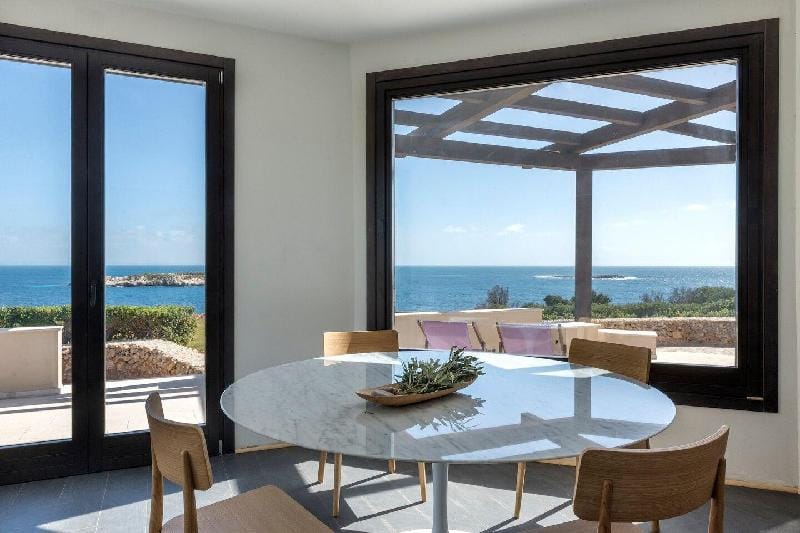 Deluxe Suite | in Beachfront Villa | Favignana Apartment in Favignana