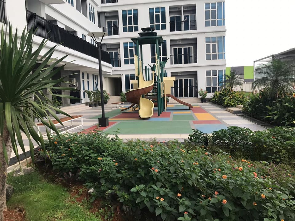Studio Suite Roseville in BSD City, Great Location Apartment in West Java