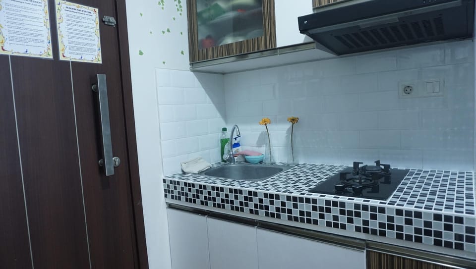 Cozy Living with Pool Gym at Gading Serpong (WIFI) Apartment in West Java
