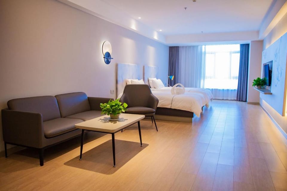 Magnotel Hotel·Ulanhot Henglong Plaza Hotel in Zhejiang