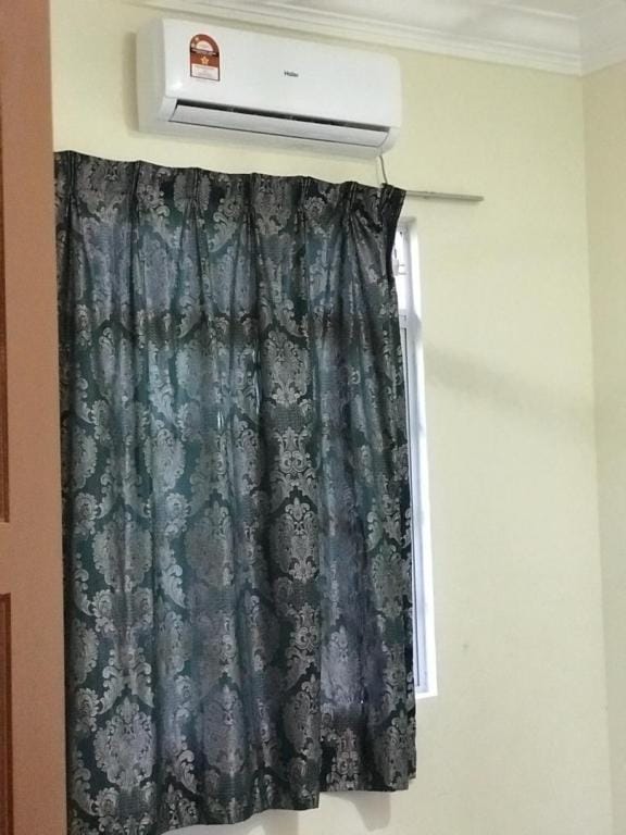 HomeStay Tok Umi Dungun(3 Bilik Aircond) Vacation rental in Terengganu, Malaysia