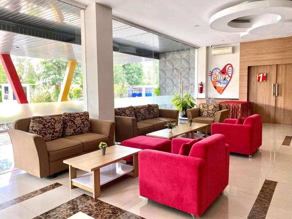 Front One Hotel Nganjuk Hotel in East Java