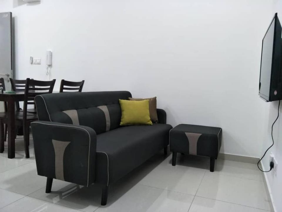 VALUE]Mesahill KLIA 2BR Skybridge View(100MBPs) Apartment in Negeri Sembilan, Malaysia