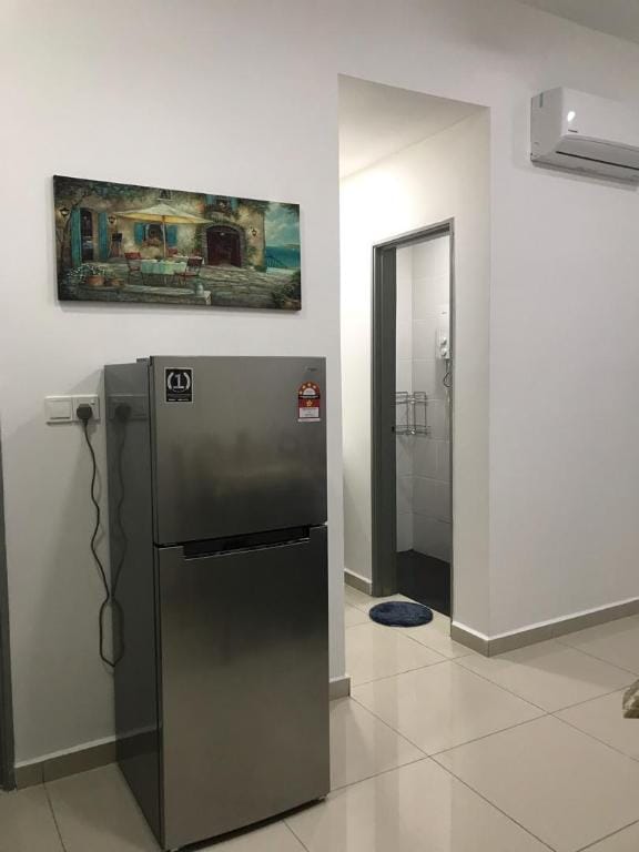HOT!!!]Mesahill 500mbps wifi with Smart TV&Pool Apartment in Negeri Sembilan, Malaysia