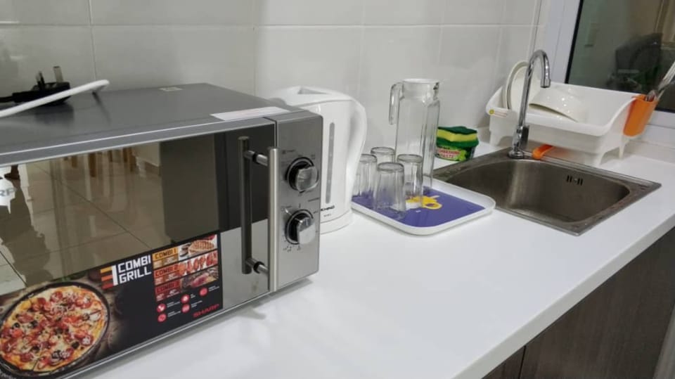 Enjoy Sunsets at Bright Mesahill Condo 100mbps Y5 Apartment in Negeri Sembilan, Malaysia