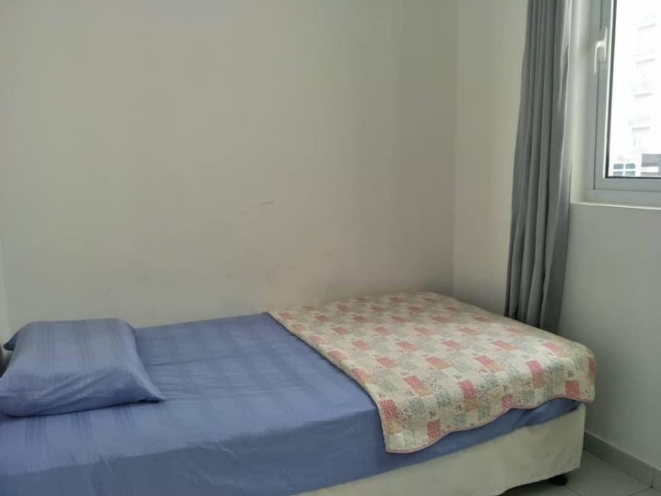 Three Pax Free Y5 @Mesahill, Smart TV Parking Apartment in Negeri Sembilan, Malaysia