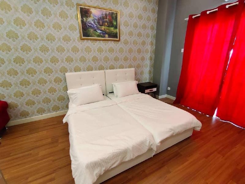 Champs Elysees Homestay @ Kampar Apartment in Perak